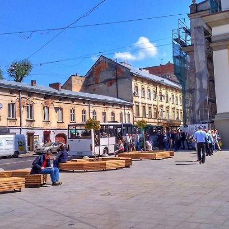 Mini Economy Apartments- Filatova 10 Lviv Exterior photo