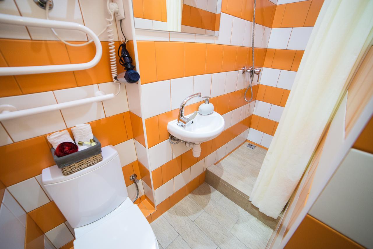 Mini Economy Apartments- Filatova 10 Lviv Exterior photo